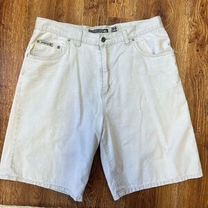 Quiksilver Men's Vintage Cream Khaki Shorts Size 34 90s Y2K